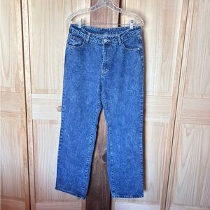 NWOT Distressed Baggy Jeans